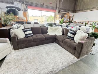 Thomasville Brown fabric couch