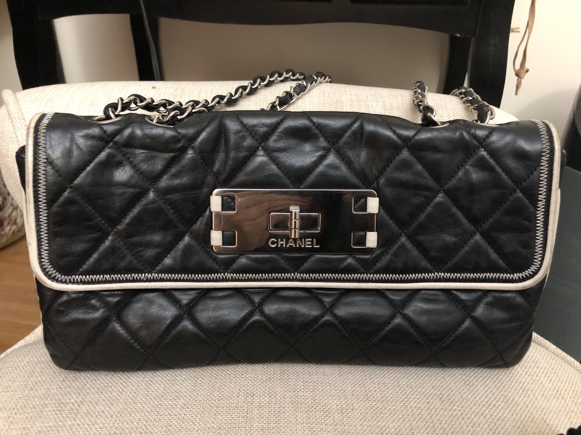 Authentic Chanel Lambskin 2.55 Quilted