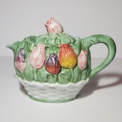 Basket of Tulips Teapot
