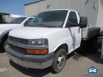 2014 Chevrolet Express Cutaway