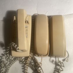 VINTAGE AT&T BELL WALL MOUNT TELEPHONE PUSH BUTTON TOUCH TONE