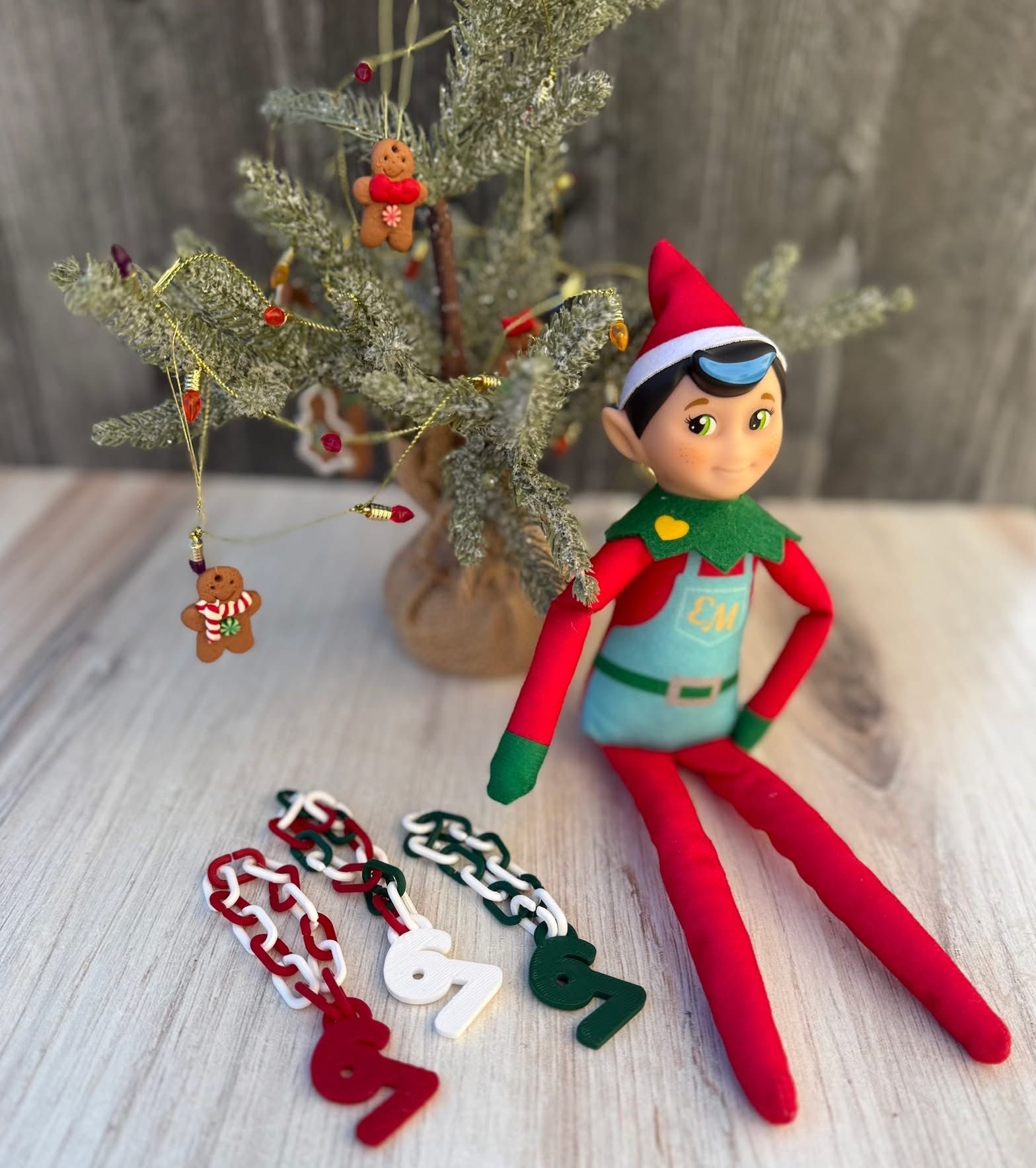 Elf on the Shelf Six Seeeeveeennnnn Turnover Hype Chains