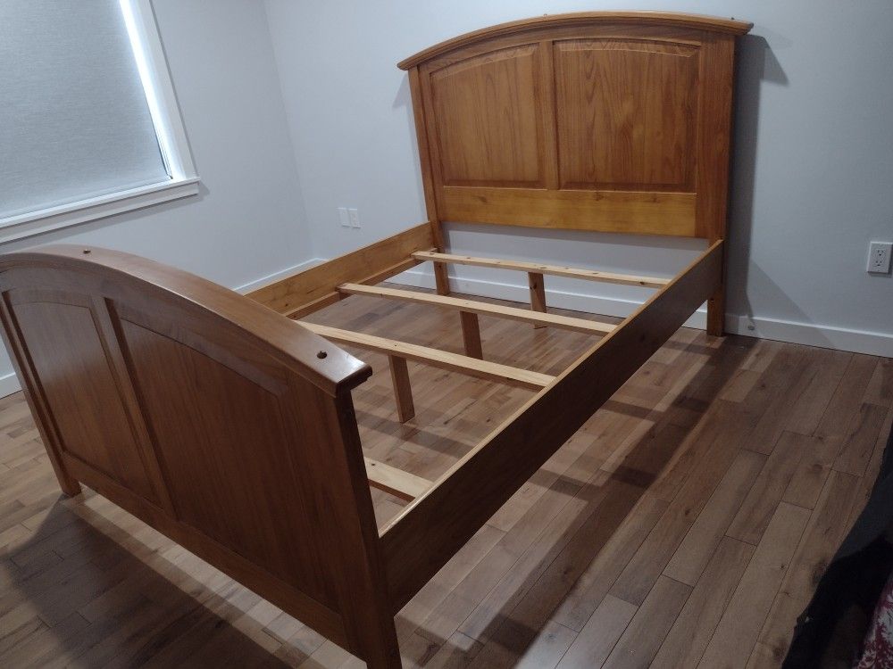 Queen Bedroom Set Solid Wood