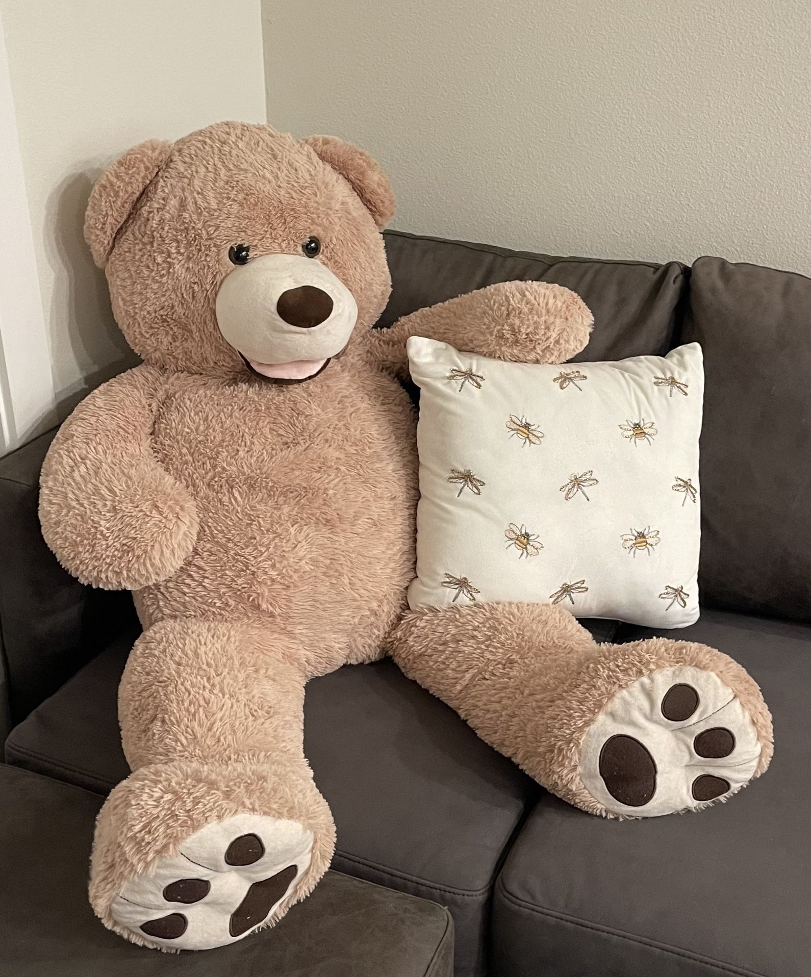 Giant Teddy Bear
