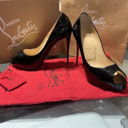 Christian Louboutin New Very Prive 120 Patent Leather Peep Toe Pumps