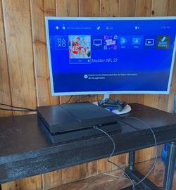 Ps4 regular w controller