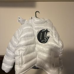 Corvidae White Shiny Puffer V1 Size M