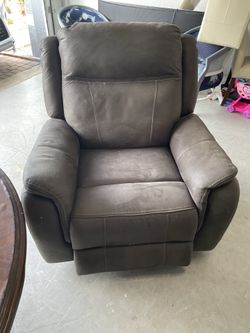 Recliner chair