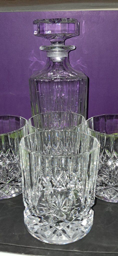 Vintage heavy Crystal.square decanter