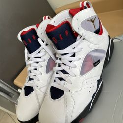 PARIS SAINT-GERMAIN X JORDAN 7 RETRO 'PANAME