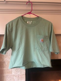 Green Carhartt small tee