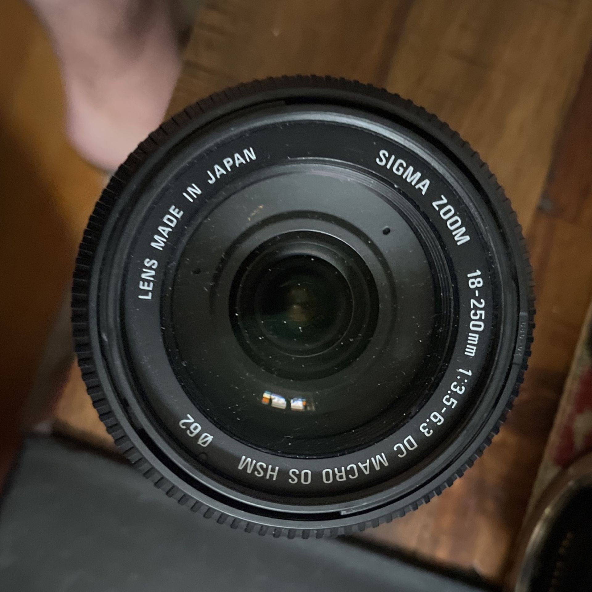 Sigma Dc 18-250mm 1:3.5-6.3 Macro Hsm Lens