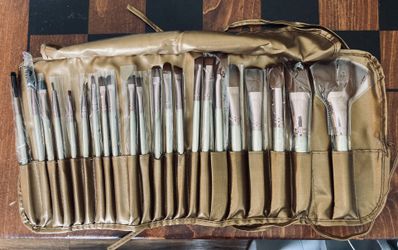 Makeup Brushes, Essential Gold Makeup Brush 22pcs Foundation Kabuki Blush Fan Eyeshadow Brushes Compatible with Cosmetic Case