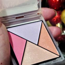 Mary Kay City Sunlight Eyeshadow Pallette Limited Edition DISCONTINUED 