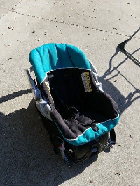 Baby's trend carrier