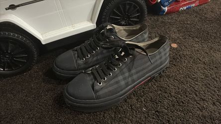 Burberry shoes men’s size 9.5