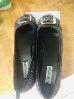 Shoes for women , brand : Steve Madden, size 8 , in good condition. $10 . Pick up near Story Rd and King