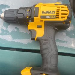 Brand New Dewalt 20v Max Drill/Driver