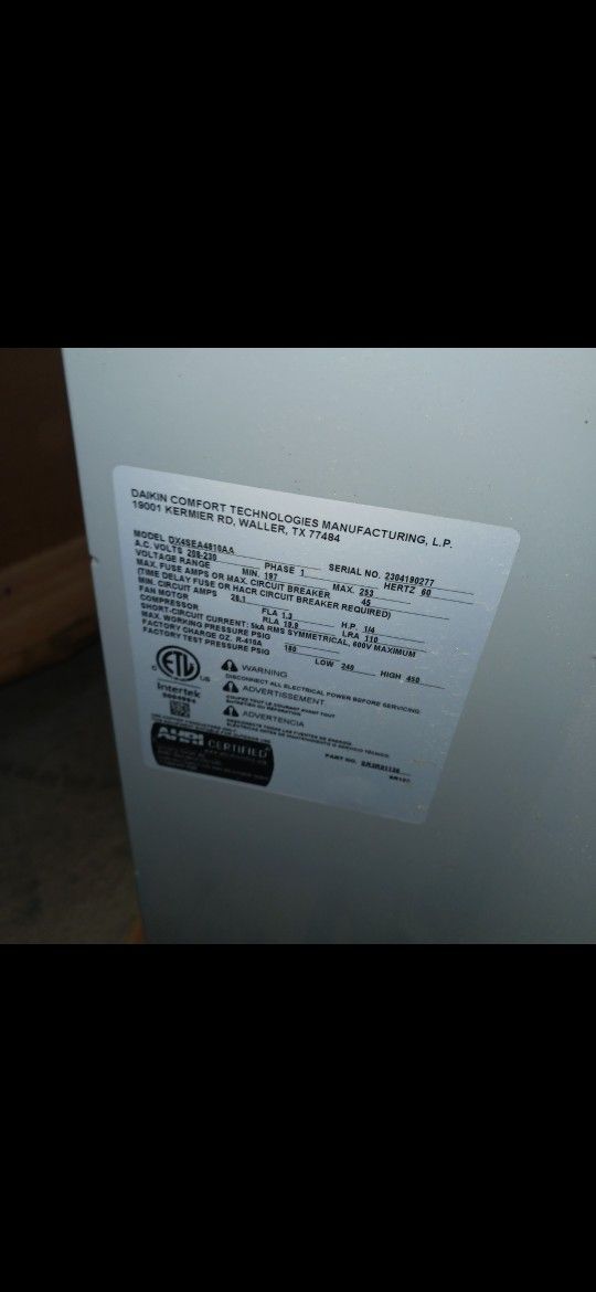 4ton Daikin Air Conditioner With Evap Coil
