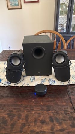 Logitech Z407 Desktop Speaks