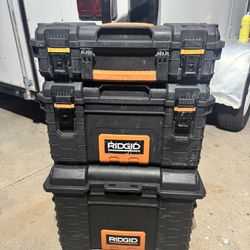 Tool boxes 
