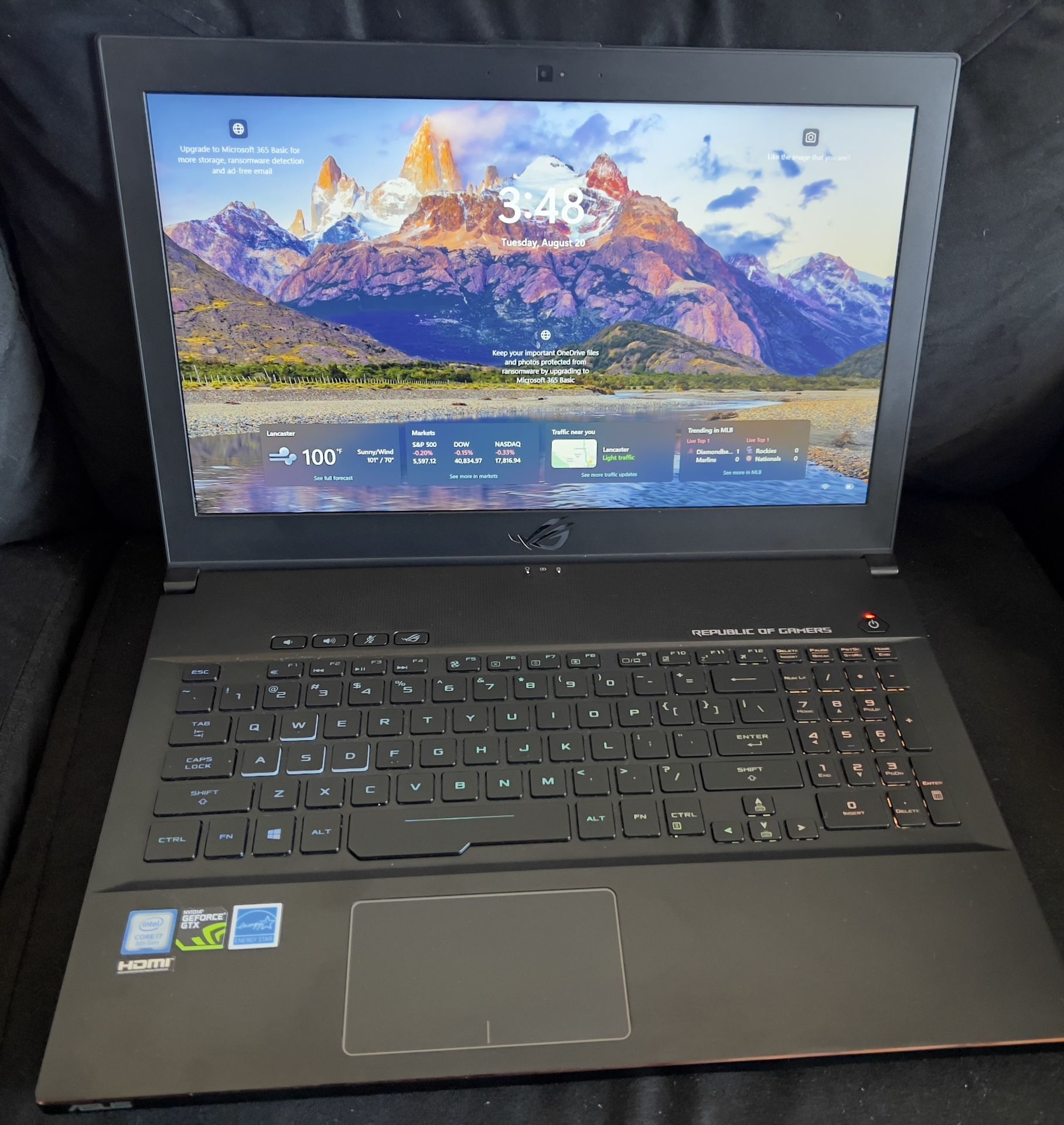 ASUS ROG GU501G Gaming Laptop