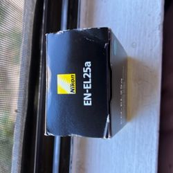 Nikon EN-EL25a