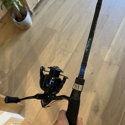 New Dobyns Maverick 6’9 ML F Action Spinning Fishing Rod And Reel Combo