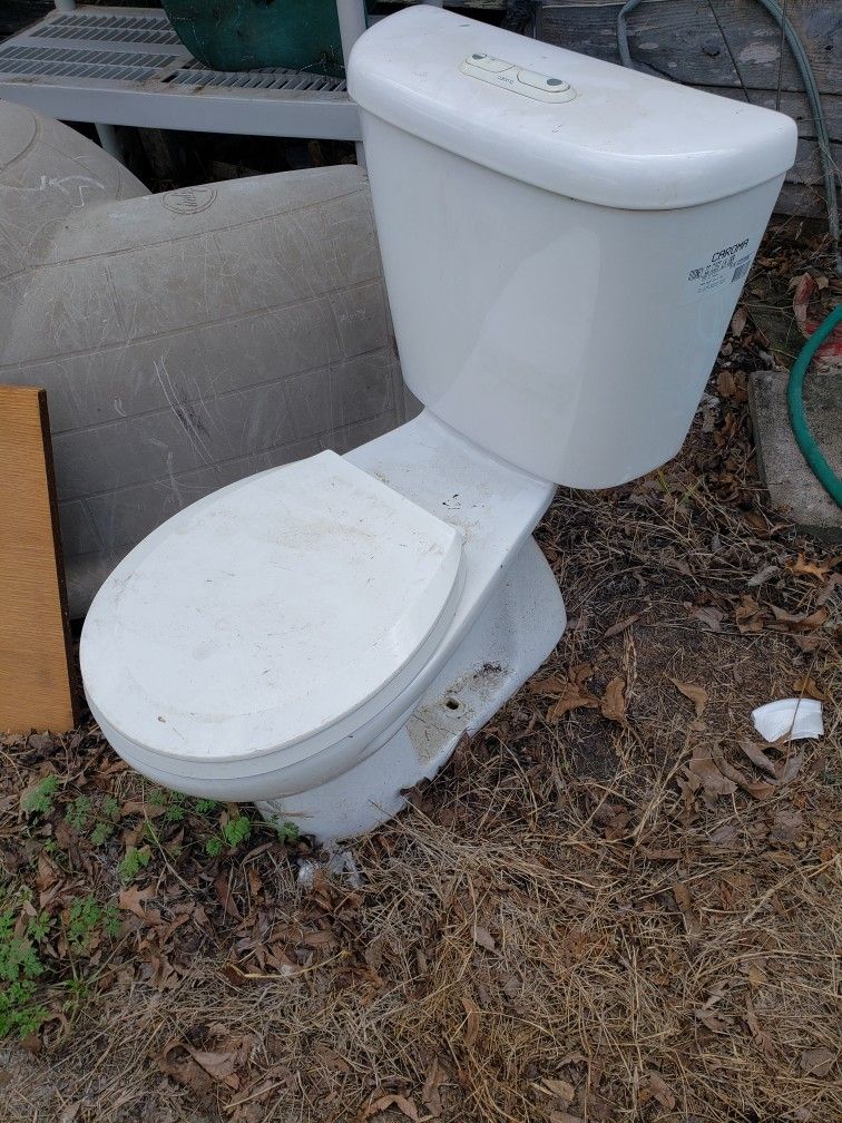 Caroma Toilet
