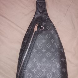 Louis Vuitton Sling Bag 