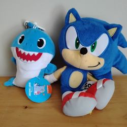 Sonic stuffed And Baby Shark Great Condition