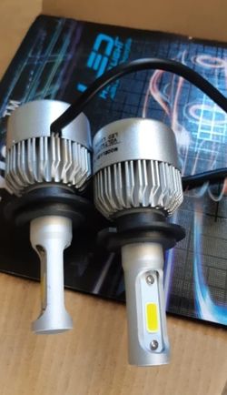 2Pcs Auto LED Headlight bulbs, Fogs, Or Daytime Running *Installation Not Included* *Just Plug & Play* *6 Months Warranty* 6500k 72W 8000LM Luces LED