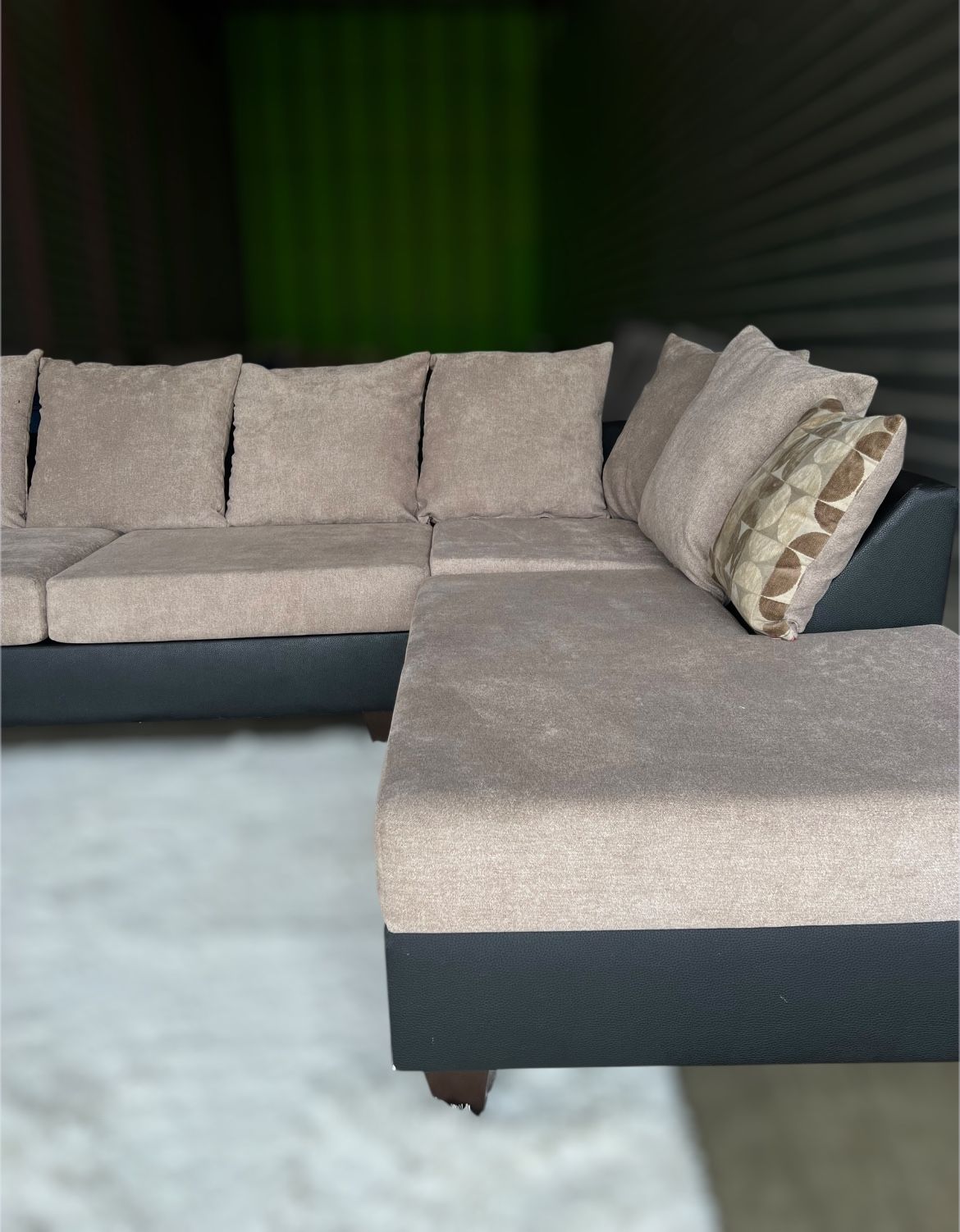 Nice Used Sectional Sofa Couch (FREE CURBSIDE DELIVERY)