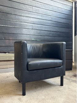 Black Leather Barrel Chair