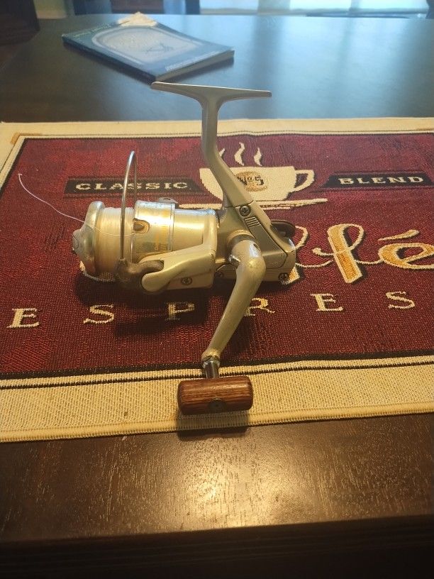 Daiwa Regal-Z 2505T Fishing Reel 