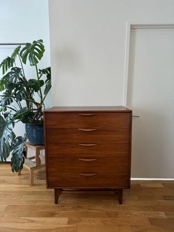 Vintage Lane Highboy Dresser