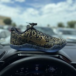 Nike Kobe 11 Protro Mamba Day Sz: Men’s 11.5