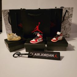 Off-white Jordan Keychain 