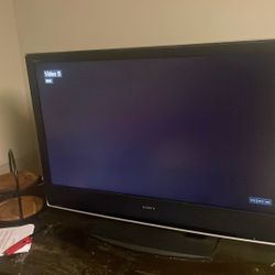sony flat screen with speaker inside 