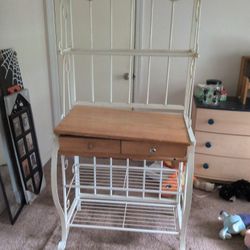 Baker  Rack