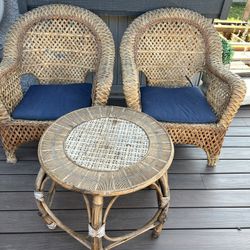 Outdoor Chair And Table