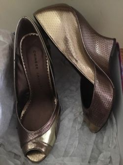 Chinese Laundry peep toe wedges