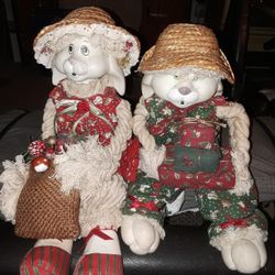 Collectible Pair Of Xmas Dolls