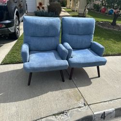 Free Chairs 