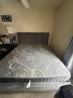 Cali king bed and gram