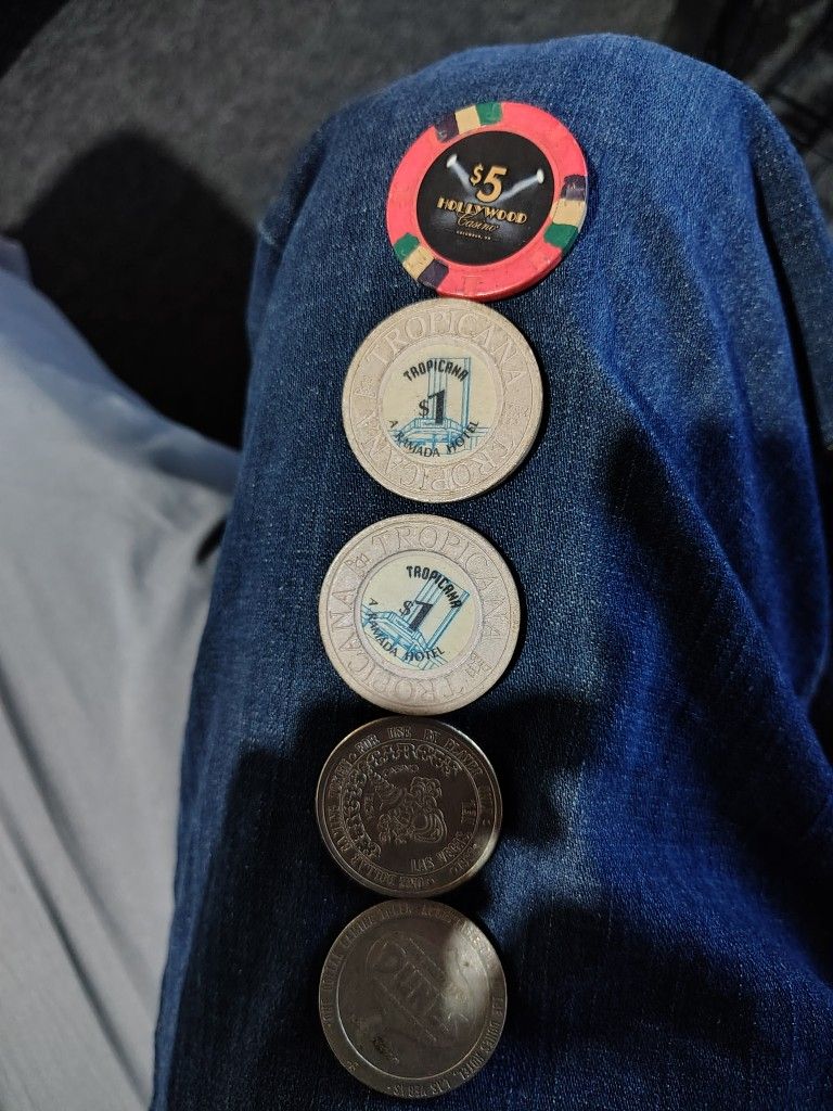 Casino Tokens .Circus Circus And Dunes Are Late 80s