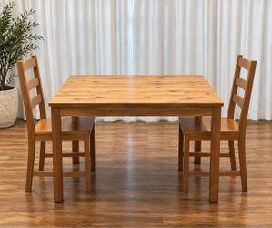 Solid Wood Dining Table + 2 Chairs – Natural Pine