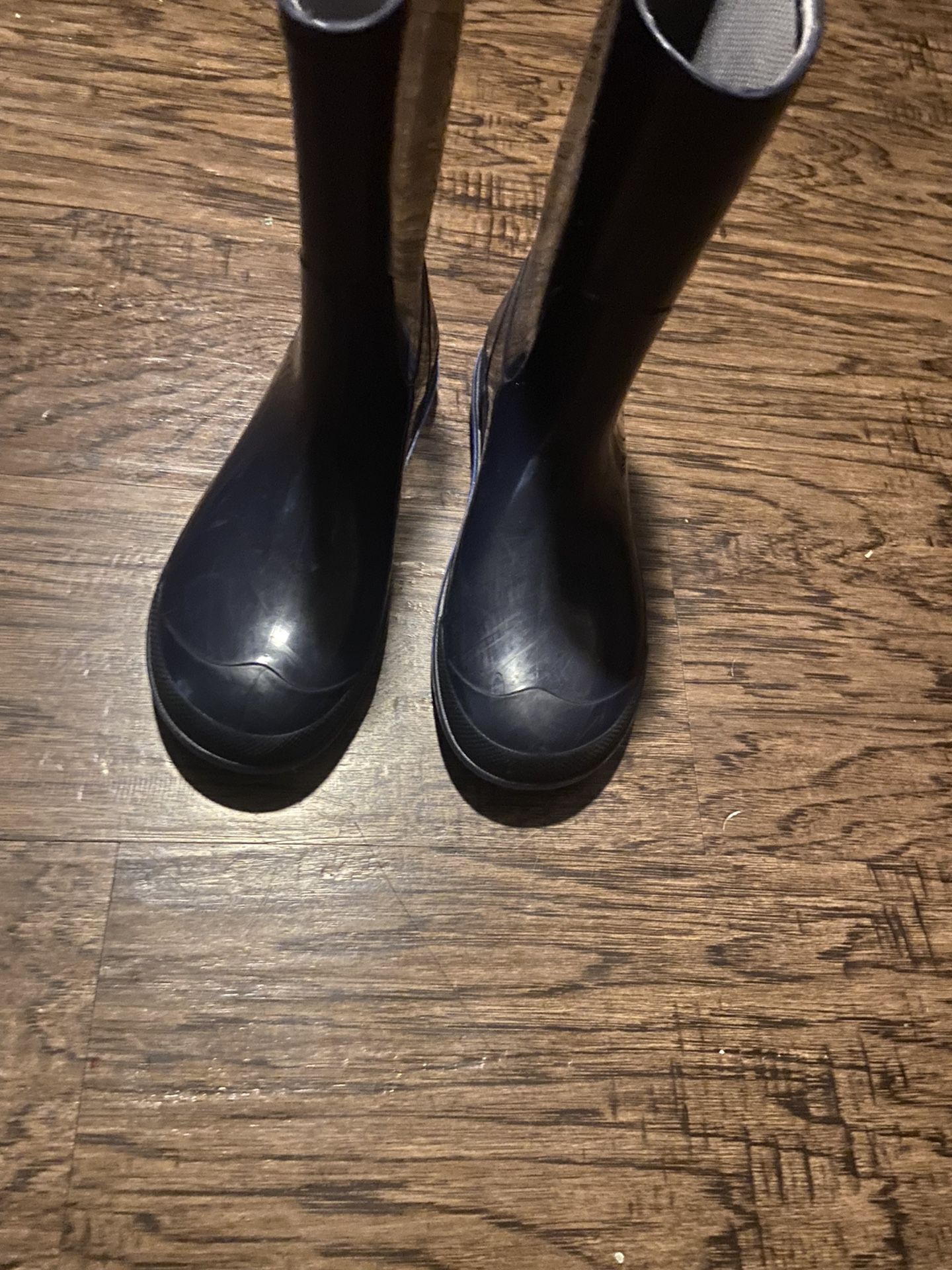 Little Boy Rain boots 2/3