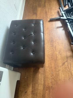 Ottoman with storage
