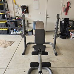 Weight Bench with Adjustable Rack